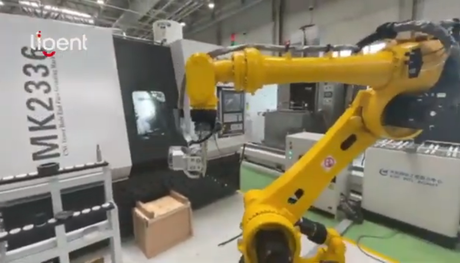 LIGENT, 50 kg payload robot, CNC machine tool loading and unloading