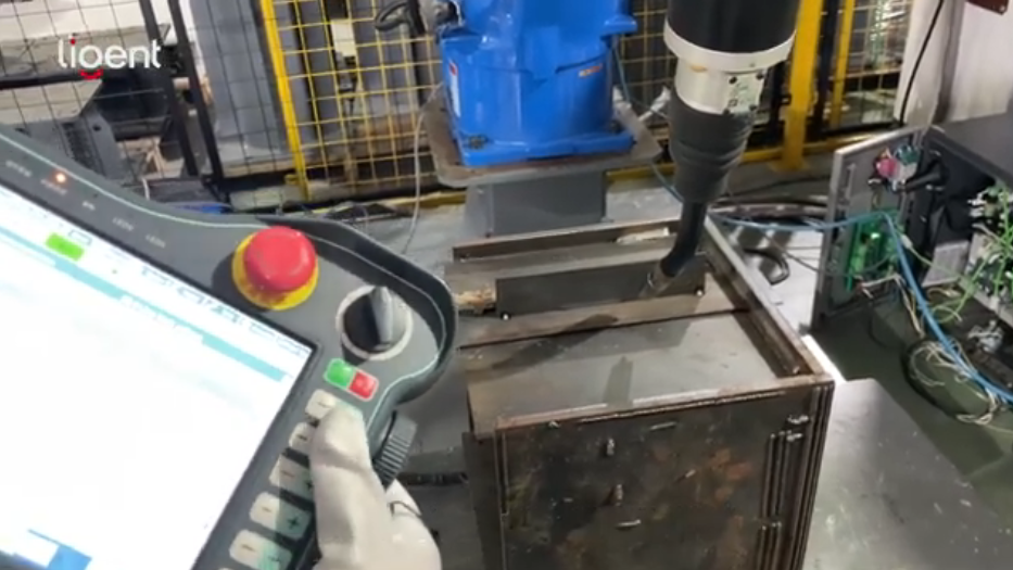 LIGENT welding robot swing arc welding programming and welding