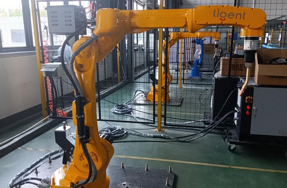 China’s Industrial Robots Go Upmarket: LIGENTrobot Wins in Europe & Americas